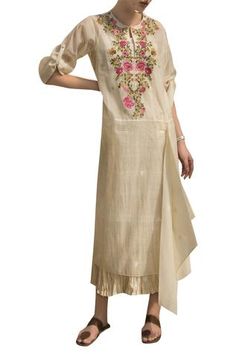 Shop for Prama by Pratima Pandey Off White Floral Embroidered Kurta With Crushed Inner for Women Online at Aza Fashions Spring Designer Tissue Silk Kurta, Designer Tissue Silk Kurta For Spring, Spring Kurta With Chikankari Embroidery In Tissue Silk, Spring Chikankari Embroidery Tissue Silk Kurta, Spring Anarkali Tissue Silk Kurta, Spring Tissue Silk Kurta With Resham Embroidery, Spring Resham Embroidery Tissue Silk Kurta, Embroidered Straight Kurta In Tissue Silk, Embroidered Tissue Silk Straight Kurta