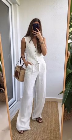 Chique Outfit, Europe Outfits, Chique Outfits, Casual Day Outfits, Elegante Casual, Looks Chic, Summer Fashion Outfits, Looks Style, Mode Inspiration