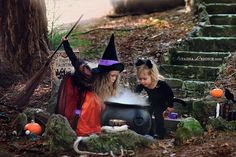 Halloween Photo Ideas, Halloween Mini Session, Halloween Photoshoot Ideas, Halloween Photo Shoot, Fall Minis, Mini Photo Shoot, Halloween Shoot, Witch Photos, Photo Halloween