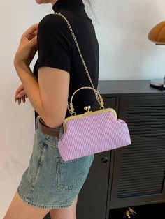 BirdinBag - Elegante bolso de mano con adorno de cadena de clip de PU Purple Details, Mauve Purple, Chain Pattern, Novelty Bags, Bag Bag, Pu Leather, Satchel, Kiss, Swimming