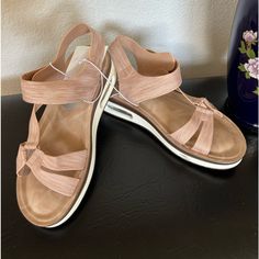 Beautiful Wedge Open Toe Sandals With Straps In Beige With Gold Pattern On Top And Brown And White On Bottom! It’s Lightweight And Comfortable For Casual Wear And Travel Sandals With Straps, Comfort Women, Comfort Shoes, Gold Pattern, Open Toe Sandals, Toe Sandals, Cream White, Strap Sandals, Women's Shoes Sandals