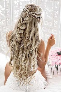 Stunning Prom Hairstyles for Long Hair ★ See more: http://glaminati.com/stunning-prom-hairstyles-for-long-hair/ Brunette Bob, Bridal Wedding Hair, Fishtail Braid, Prom Hairstyles For Long Hair, Pretty Braided Hairstyles, Braided Hairstyles For Wedding, Prom Hairstyles, Formal Hairstyles, Wedding Hair And Makeup