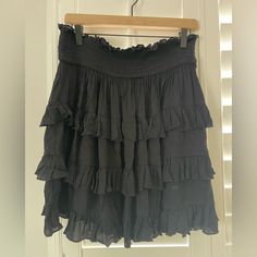 Black Boutique Skirt! Nwt Perfect Condition Black Relaxed Fit Tiered Skort, Black Tiered Skort, Black Ruffled Mini Skirt For Day Out, Black Flowy Mini Skirt For Day Out, Black Tiered Skirt For Day Out, Black Ruffled Skirt, Flower Maxi Skirt, Fuzzy Skirt, Black Boutique