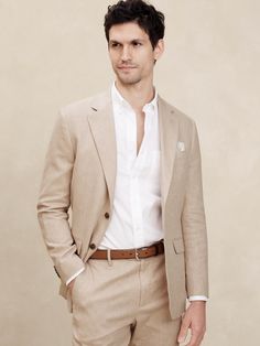 Tailored-Fit Linen-Blend Suit Jacket | Banana Republic Factory Fashionable Mens Suits, Formal Groomsmen Attire, Tan Suit Wedding, Day Wedding Outfit, Outdoor Wedding Guest Dresses, Linen Wedding Suit, Suits For Guys, Linen Suit Men, Linen Suits For Men