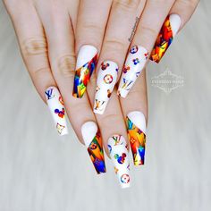 Everyday Nails, Stickers For Nails, Gucci Nails, Nails Stickers, Style Nails, Gucci Floral, Butterfly Style, Nail Fashion