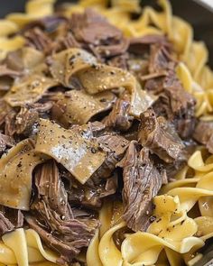 Easy Crockpot Recipes | Slow Cooker Beef and Noodles 🍲 | Facebook Slow Cooker Beef And Noodles, Mini Crockpot, Mini Crockpot Recipes, Healthy Slow Cooker Recipes, Giada De Laurentiis Recipes, Recipes Slow Cooker, Almond Milk Recipes, Cream Of Mushroom Soup, Healthy Slow Cooker