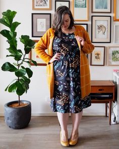 Frocks & Frou Frou | Page 4 Frocks And Frou Frou, Plus Size Asian Fashion, Mom Fits, Head Cold, Full Figure Fashion, Elastic Waist Dress, Winter Capsule Wardrobe, Cold Outfits, Frou Frou