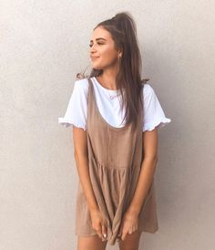 Dainty Summer Outfits, Shay Aesthetic, Jess Conte, Thrifted Fashion, Loose Mini Dress, Teenage Outfits, Millennials Fashion, Mode Hippie, Dresses Casual Fall