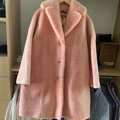 This Is A Brand New Pink Shearling Coat By Mansour Gabriel In A Size 42. It Does Have Some Sun Bleaching In Certain Spots As Shown In The Photos Mainly On One Of The Sleeves. It Doesn't Look Bad It Can Almost Be The Style Can Be Worn For A True To Size Person Or For Someone Smaller Who Likes An Oversize Look. Super Cozy And Fluffy!!! Pink Sheep Coat, Pink Single-breasted Winter Outerwear, Vintage Levis Denim Jacket, Levi Denim Jacket, Red Trench Coat, Pleated Jacket, Teddy Jacket, Rayon Pants, Pink Coat