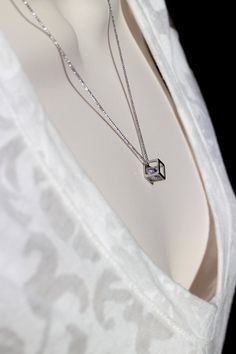 Sterling Silver or Gold Cube Rhinestone Necklace. This simple dainty necklace is perfect for everyday wear. It measures 8mm by 8mm and contains a sparkly cubic zirconium crystal. The small pendant is placed on sterling silver or gold-filled 18-inch chain. Matching Earrings: https://www.etsy.com/listing/1021395137/sterling-silver-cube-rhinestone-earrings Purchase includes a free natural pillow box and gift packaging. Gift? Add-on a hummingbird card for only $7: https://www.etsy.com/listing/202506 Necklace Extender, Natural Pillows, Geometric Necklace, Small Pendant, Rhinestone Necklace, Rhinestone Earrings, Simple Jewelry, Dainty Necklace, Pure Silver