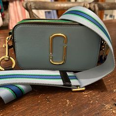 Brand New/Excellent Condition Used Twice Bags Marc Jacobs, Dream Bags, Pretty Bags, Camera Bag, Marc Jacobs, Blue Green, Color Blue, Bag Lady, Brand New