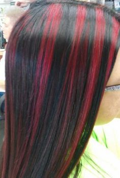 Red Draculaura Hair, Dark Red Skunk Stripe Hair, Black And Red Striped Hair, Red And Black Striped Hair, Chunky Highlights Red, Red Streaks In Black Hair