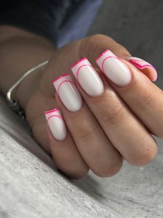 Captivating August Nails 2024: Unveil Trendy Designs & Shapes for Your Summer Manicure Simple Elegant Nail Designs, Trendy Nail Shapes, Gel Nail Ideas, Feet Nail Design, Natural Nail Designs, Punk Nails, Elegant Nail Designs, Summery Nails