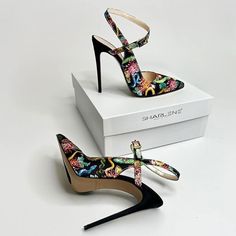 Trending Heels, Elegant High Heels, Heels Fashion, Fashion High Heels, Shoe Lover, High Heels, Heels, Fashion Trends