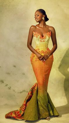 African Theme Wedding Dress, Halter Asoebi Styles, African Wedding Dress Guest, Ghanian Traditional Wedding Dress, Traditional Congolese Wedding Dress, Nigerian Styles Dresses, Wedding Kente Styles, South African Matric Dance Dresses, Kente Prom Dress