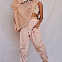 Pink/Rose Fp Movement Joggers. Drawstrings, Plus Zipper. With Pockets. Size Medium. 97% Viscose, 3% Elastane Ref#46 Beige Athleisure Bottoms For Spring, Spring Athleisure Beige Pants, Spring Peach Bottoms For Loungewear, Beige Parachute Pants For Spring Loungewear, Free People Leggings, Free People Thermal, Athleisure Pants, Green Joggers, Drawstring Jogger