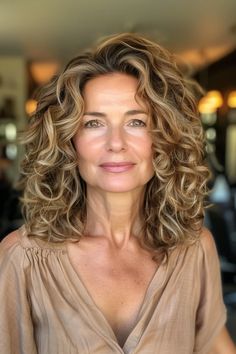 Curly Updos For Medium Hair, Long Curly Haircuts, Highlights Curly Hair, Haircuts For Medium Length Hair, Square Face Hairstyles