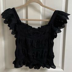 Cute Aqua Top For Summer! New With Tags On Summer Black Ruched Tops, Black Ruched Summer Tops, Black Ruched Tops For Summer, Casual Black Ruched Top, Casual Ruffled Tops For Night Out, Ruffled Crop Top, Peplum Crop Top, Flowy Crop Top, Sequin Crop Top