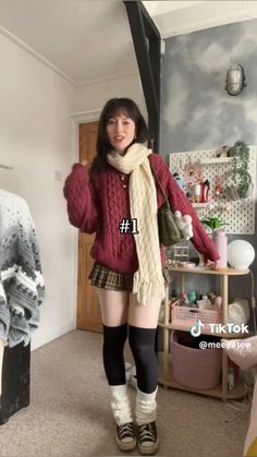 full image and outfit credit to meeyatee on tiktok!  #inspiration #outfits #outfitoftheday #outfitstyle #fall #falloutfitsforwomen #falloutfitswomen #fallfashiontrends #fallfashionwomen #cuteoutfitsforschool #cozy #sweaters Sweater Shrug Outfit, Comfy Sweater Outfits, Tiktok Inspiration, Classy Winter Outfits, Tiktok Outfits, Cute Outfits For School, Rainy Day Outfit, Fall Street Style