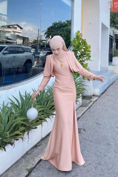 Ootd Kondangan Hijab Styles Simple, Dress Duyung Hijab, Baju Bridesmaids, Dress Kondangan Hijab