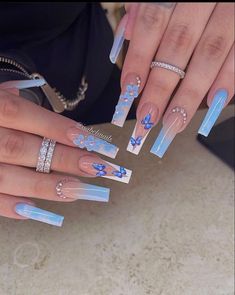 Spring Nails Blue, Spring Nails Ideas, Quinceanera Nails, Wow Nails, Fancy Nails Designs, Nails Design With Rhinestones, Girly Acrylic Nails, Cute Acrylic Nail Designs, Nails Blue