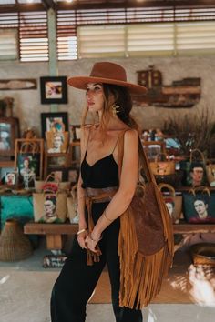 Summer Bohemian Outfits, Alisa Belochkina, Look Boho Chic, Mode Hippie, Looks Country, Estilo Hippie, Mode Boho, Boho Chic Outfits, Boho Bags