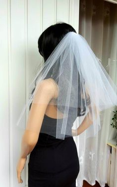 Bridal Veil Bachelorette Party, Veil For Bachelorette Party, Diy Vail Bachelorette, Party Veil Bachelorette, White Tulle Veil For Bridal Shower, Fun Veil, Bachelorette Party Veil, Veil Bachelorette Party, Bachelorette Party Veils