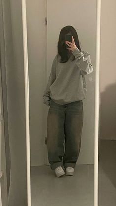 Pakaian Hipster, Grey Sweater Outfit, Jeans And Hoodie, Diy Vetement, Trendy Outfits For Teens