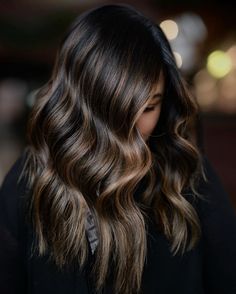 Black Hair with Light Caramel Highlights Medium Balayage Hair, Balayage Straight Hair, Balayage Ideas, Dark Brunette Hair