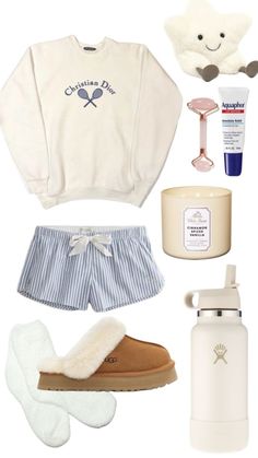 Pajama Outfit, Cute Pajama Sets, Casual Preppy Outfits, Outfit Inspo Casual, Trendy Outfits For Teens, Cute Lazy Day Outfits, Lazy Day Outfits, Cute Preppy Outfits, Cute Pajamas