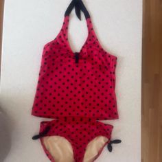 Lands End Girls Tankini New Without Tags Random Clothing, Thrift Board, Pink Tankini, Girly Movies, Tankini Swimsuits For Women, 2024 Style, Suit Swimsuit, Swimsuits For Women, Modest Swimwear