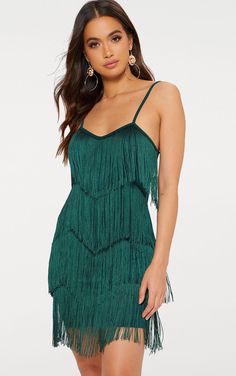 Emerald Green Fringe Dress, Tassel Dresses, 20s Outfit, Dress With Tassels, Look Kylie Jenner, Short Green Dress, Silver Cocktail Dress, 파티 드레스