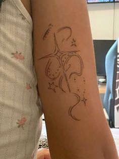 #tattoo #stars Big Star Tattoo, Star Arm Tattoo, Star Spine Tattoo, Starry Tattoo, Solar Tattoo, Mt Tattoo, Jupiter Tattoo, Starlight Tattoo, Orion Tattoo