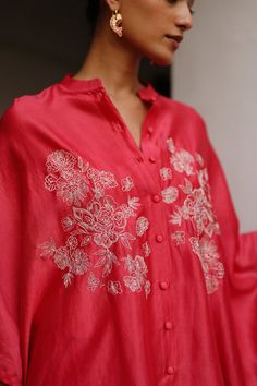 Co Ords Outfits Indian, Diwali Dinner, Cutwork Top, Cape Set, Co Ords Outfits, Embroidered Cape, Pink Cape, Fashion Drawing Tutorial