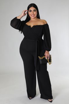 Allow your curves to be showcased elegantly with this black off-shoulder jumpsuit. Fitted at the top to flatter your figure, this item has long sleeves along with a self-tie waist, to provide you with an effortless fit that you can adjust to your own style preference. You can be sure to turn heads and feel luxurious. Royal curves Black Off shoulder Long Sleeves Self-tie Wide Leg Outfit, Half Sleeve Jumpsuit, Legs Outfit, Plus Zise, Stretch Jumpsuit, Plus Jumpsuit, Collar Jumpsuit, Formal Jumpsuit, Jumpsuit Casual