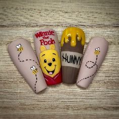 Winnie The Pooh Nails, Pooh Nails, Disneyland Nails, Disney Nail Designs, Disney Inspired Nails, Disney Acrylic Nails, Mickey Nails, Nail Drawing