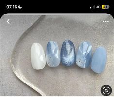 Dusty Blue Nail Art, Nail Art Simple Elegant Classy Blue, 1989 Nails Design, Blue Japanese Nails, Sweet Nails Designs, Blue Nail Art Simple, Nail Art Simple Blue, Korean Nail Art Blue, Nail Art Blue Designs