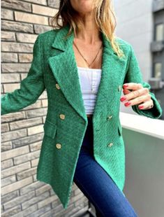 Green Tweed Blazer Women Tweed jackets are one of the indispensable pieces of the wardrobe every year. Complete your elegant look with green color and tweed fabric. STYLE DETAILING * Tweed Fabric * Double Breasted SIZING Product Length: 75 cm Arm Lenght: 60 cm Width: 47 cm Model measurements: Height: 168 Weight: 50 Chest: 83 cm Waist: 63 cm Hip: 89 cm Model wears S size. * There is +/- 2cm difference between sizes * For wholesale enquires please get in contact. * Other color options, please visi Trendy Tweed Blazer With Pockets, Double-breasted Tweed Jacket With Pockets, Trendy Tweed Jacket For Office, Trendy Tweed Office Jacket, Double-breasted Tweed Blazer With Pockets, Trendy Winter Tweed Jacket For Office, Trendy Winter Office Tweed Jacket, Fall Double-breasted Tweed Blazer, Green Tweed Jacket For Winter Workwear