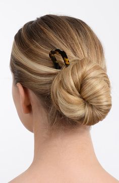 France Luxe Skinny Flex Chignon Hair Pin - Classic is a lovely accent piece. Handcrafted in France and polished to a luxurious sheen, the small chignon is a stunning choice to pin up your hair in a chic updo. Add this elegant ornament to your hair for instant sophistication and style. Product Features:- Handmade in France- Great for most hair types- Versatile styling solution- Made of luxurious cellulose acetate- Dimensions: 1 1/8" wide, 3 7/8" long Bun Elegant, Chic Bun, Weekend Hair, Hair Accessories Ponytail, Chignon Hair, Bobby Pin Hairstyles, Hair Upstyles, French Twist, Hair Sale