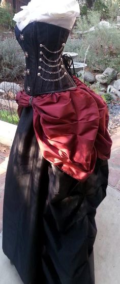 3 pc Steampunk Corset with Double Bustle Skirt by MajesticVelvets Steampunk Mode, Steampunk Outfits, Corset Steampunk, Steampunk Woman, Mode Steampunk, Victorian Corset, Steampunk Dress, Bustle Skirt, Fest Outfits