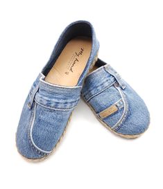 US SIZE 9.5-Old Jean Fashion Women's/Teen's Hand Made Espadrilles Shoes # USA Casual Slip-on Low-top Espadrilles, Casual Closed Toe Espadrilles With Stitched Sole, Casual Slip-on Espadrilles, Casual Slip-on Espadrilles For Everyday, Casual Slip-on Espadrilles With Stitched Sole, Everyday Espadrilles With Rubber Sole And Round Toe, Casual Denim Espadrilles With Round Toe, Casual Slip-on Espadrilles With Rubber Sole, Casual Denim Espadrilles For The Beach