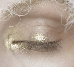 M, M & M Beauty Spot, Gold Eyeshadow, Golden Eyes, John Galliano, Up Girl