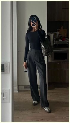 [CommissionsEarned] Work Outfit, All Black, Basics, Sophisitcated, Simple Outfit, Classy, Skims Style, Corporate Style, Business Casual #trendybusinesscasualoutfitsforwomen Corporate Aesthetic, Uni Fits, Cute Professional Outfits, Corporate Baddie, Chique Outfit, Lawyer Outfit, Mode Zara, Corporate Attire