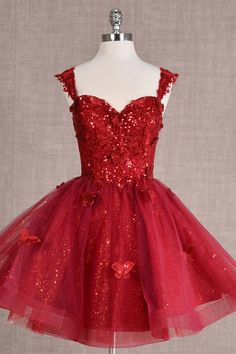 Red Dress Prom Short, Hoco Dresses Flowy Sparkly, Homecoming Dresses 9th Grade, Cute 8th Grade Graduation Dresses, Quinceanera Short Dresses, Red Sparkly Dress Short, Red Dama Dresses, Red Hoco Dress Short, Dama Dresses For Quince