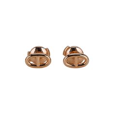 Guaranteed authentic Hermes Chaine d'Ancre 18K Rose Gold Earrings. These earrings are presented in the very small model.The nautical Chaine d'ancre was designed as jewelry over 80 years ago by Robert Dumas who was inspired by a shop anchor.Beautiful and timeless they are a perfect everyday pair of earrings.Comes with gift box and signature Hermes orange box.New or Pristine Store Fresh Condition.final saleEARRING MEASURES:LENGTH 10 mmWIDTH 5 mm CONDITION:New or Pristine Store Fresh Condition Classic Rose Gold Earrings For Formal Occasions, Classic Rose Gold Pierced Earrings, Luxury Rose Gold Oval Earrings, Classic Rose Gold Earrings With Polished Finish, Timeless Rose Gold Earrings For Formal Occasions, Elegant Rose Gold Screw Back Earrings, Classic Rose Gold Tarnish-resistant Earrings, Designer Rose Gold Earrings For Formal Events, Designer Rose Gold Earrings For Formal Occasions