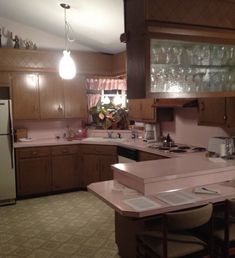 the kitchen is clean and ready to be used for dinner or party purposes, it's pink