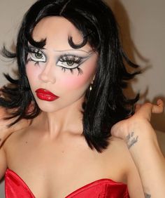 Kiss Costume, Strong Feminine, Cute Halloween Makeup, Drag Makeup, Halloween Makeup Inspiration