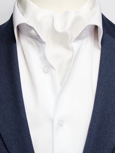 Men’s cravats – single pointed plain ascot in 100% silk.
Things are often today more casual, and an ascot tie is a great way to not look sloppy but elegant. In terms of patterns and strong colors, you can go bold because it’s a more casual accessory and of course, you always want to try to match the ascot with your outfit. So, an ascot should match the rest of your outfit in terms of its color and style, but it does not need to be the exact same color as the rest of the ensemble. If you wear a s Classic Fitted Semi-formal Neckwear, Classic Fitted Neckwear For Semi-formal Occasions, Classic White Neckwear For Black Tie, Tailored Elegant Pocket Square For Formal Occasions, Elegant Tailored Pocket Square For Formal Occasions, Classic White Neckwear For Black Tie Events, Classic White Pocket Square For Formal Occasions, Elegant Tailored Pocket Square For Semi-formal Occasions, Classic Semi-formal Tie With Pocket Square