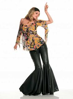 Black Bell Bottoms Outfit, Black Bell Bottoms, High Waisted Bell Bottoms, 1970 Fashion, Bell Bottoms Outfit, Hippie Tops