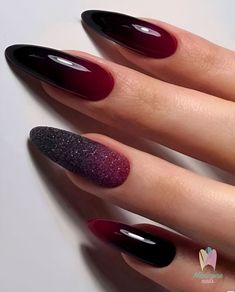 You’ll love this color combo if you’re a big fan of vampires like us. Dramatic and eye-catching are what these nails are serving. They will be a great look for Halloween, so save them for your spooky season now! Who says glam and spook can’t go hand in hand? Halloween Nail Designs Red, Vampire Nail Designs, Vampire Blood Nails, Vampire Themed Nails, Vampire Gel Nails, Short Vampire Nails, Vampy Red Nails, Vamp Red Nails, Blood Red Halloween Nails